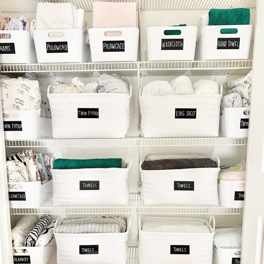 Picture of: Dayton Professional Home Organizer  Simply Organized with Tina  Ohio